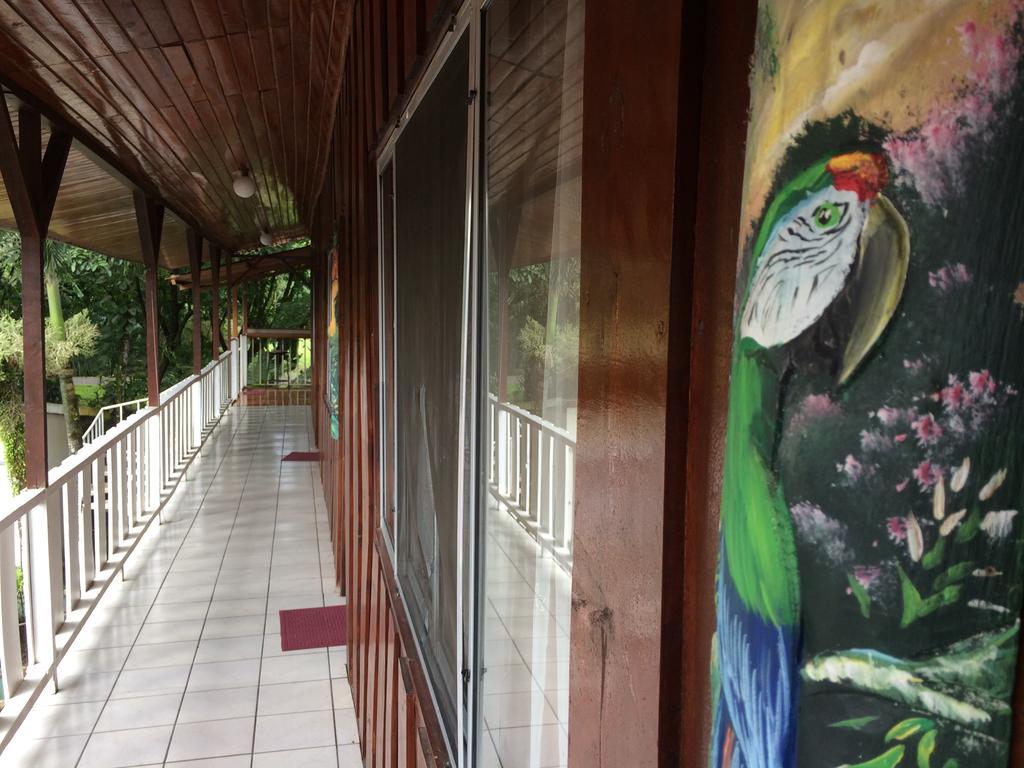 Hostel Rio Danta La Fortuna Екстер'єр фото
