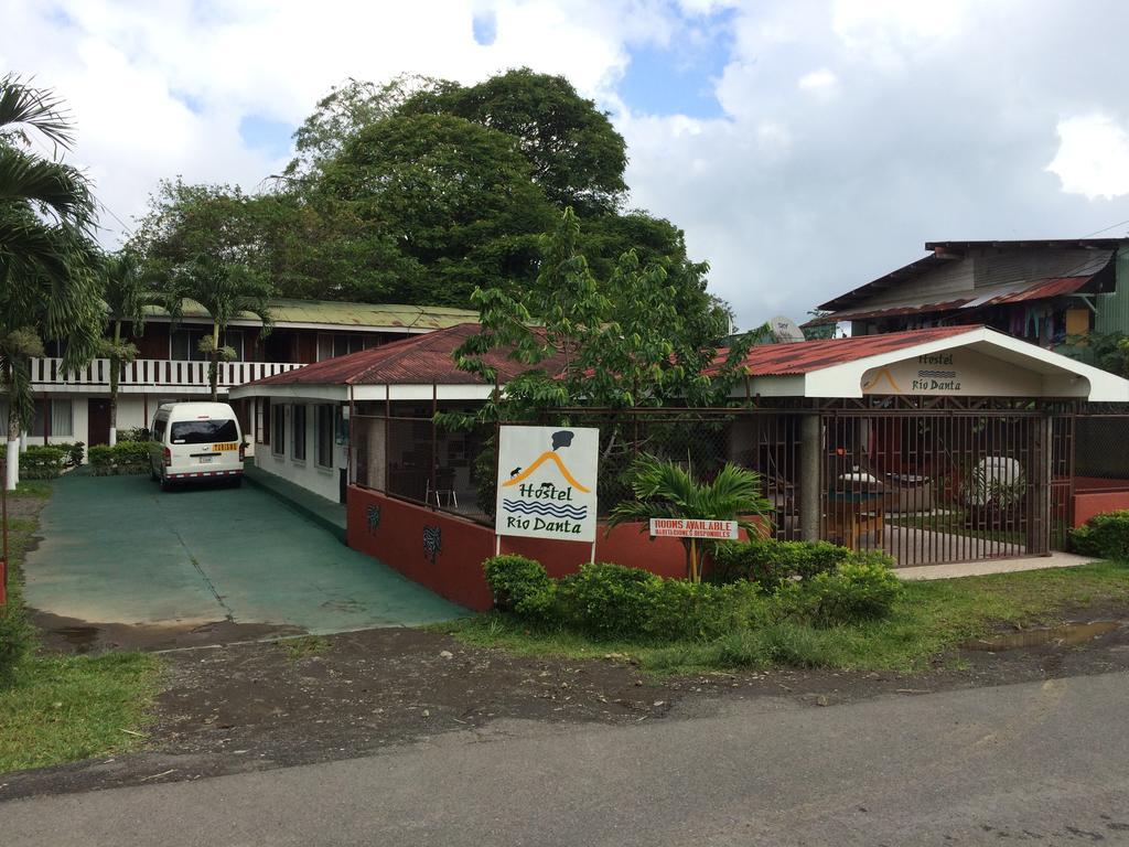 Hostel Rio Danta La Fortuna Екстер'єр фото