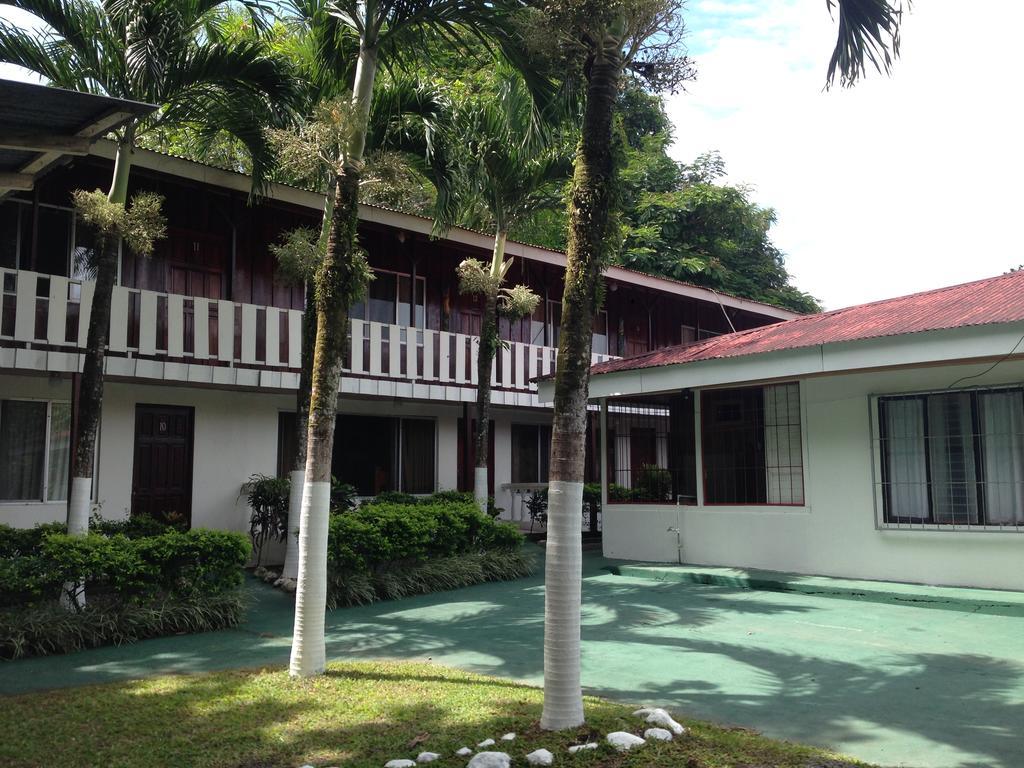 Hostel Rio Danta La Fortuna Екстер'єр фото
